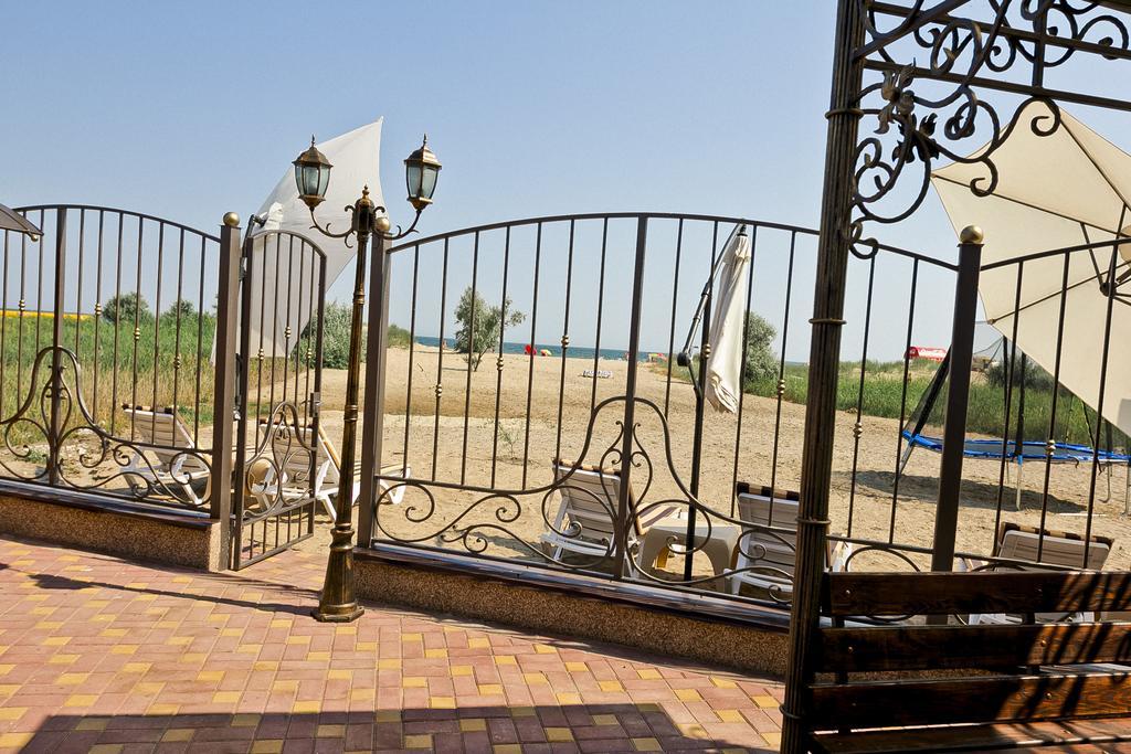 Villa Vi-Ta Zatoka Exterior photo